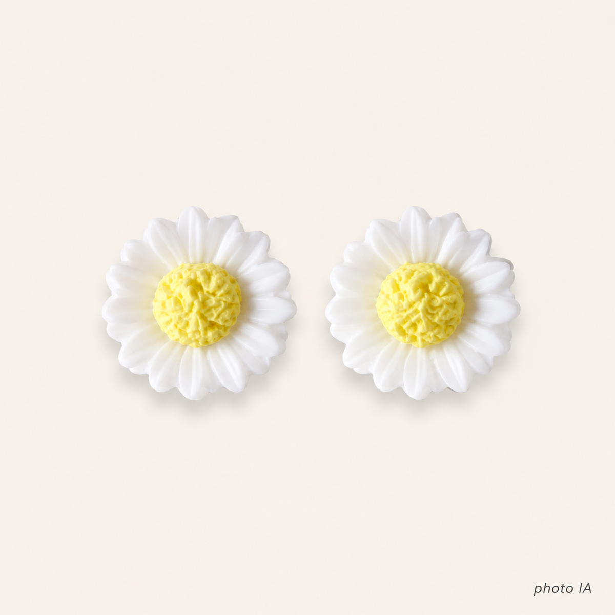 Boucles d’oreilles marguerites blanches et jaunes en pâte polymère