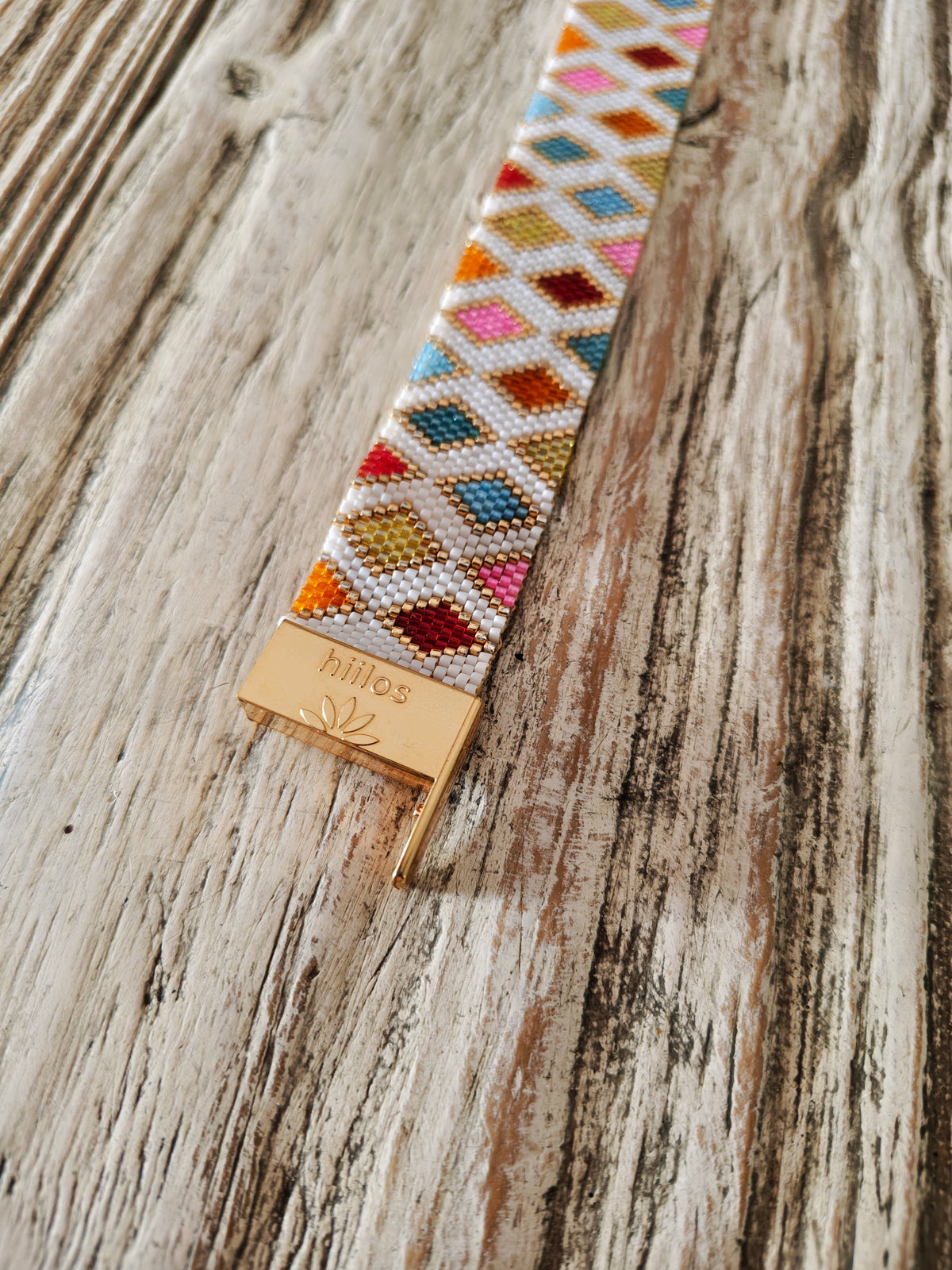 Bracelet peyote multicolore tissé à la main en perles Miyuki