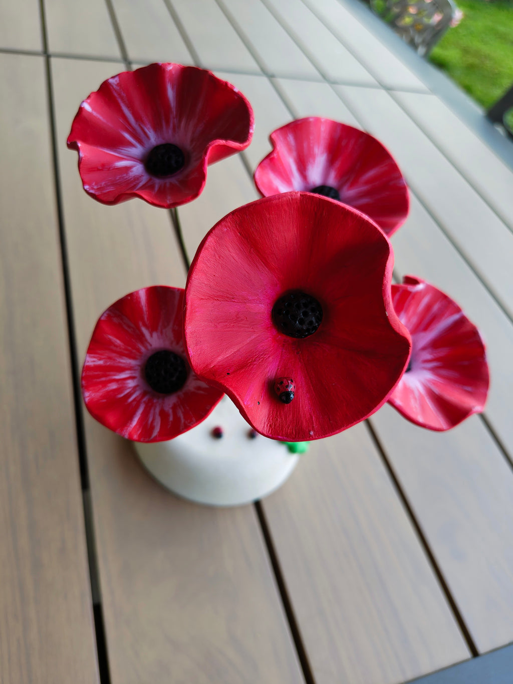 Décoration coquelicots – 5 fleurs et coccinelles